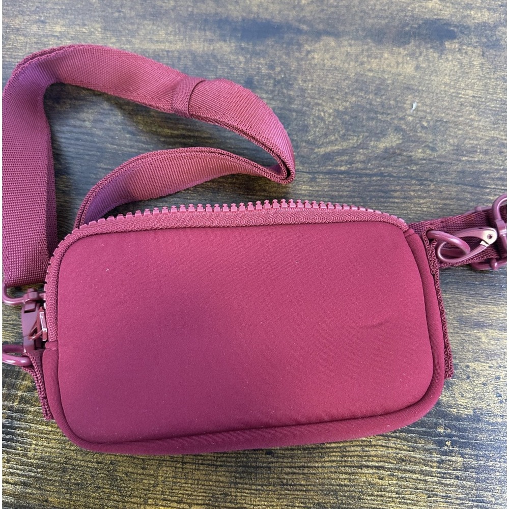 Dagne Dover x Sephora Mara Neoprene Phone Sling Spice Red Limited Edition Bag - Picture 5 of 14